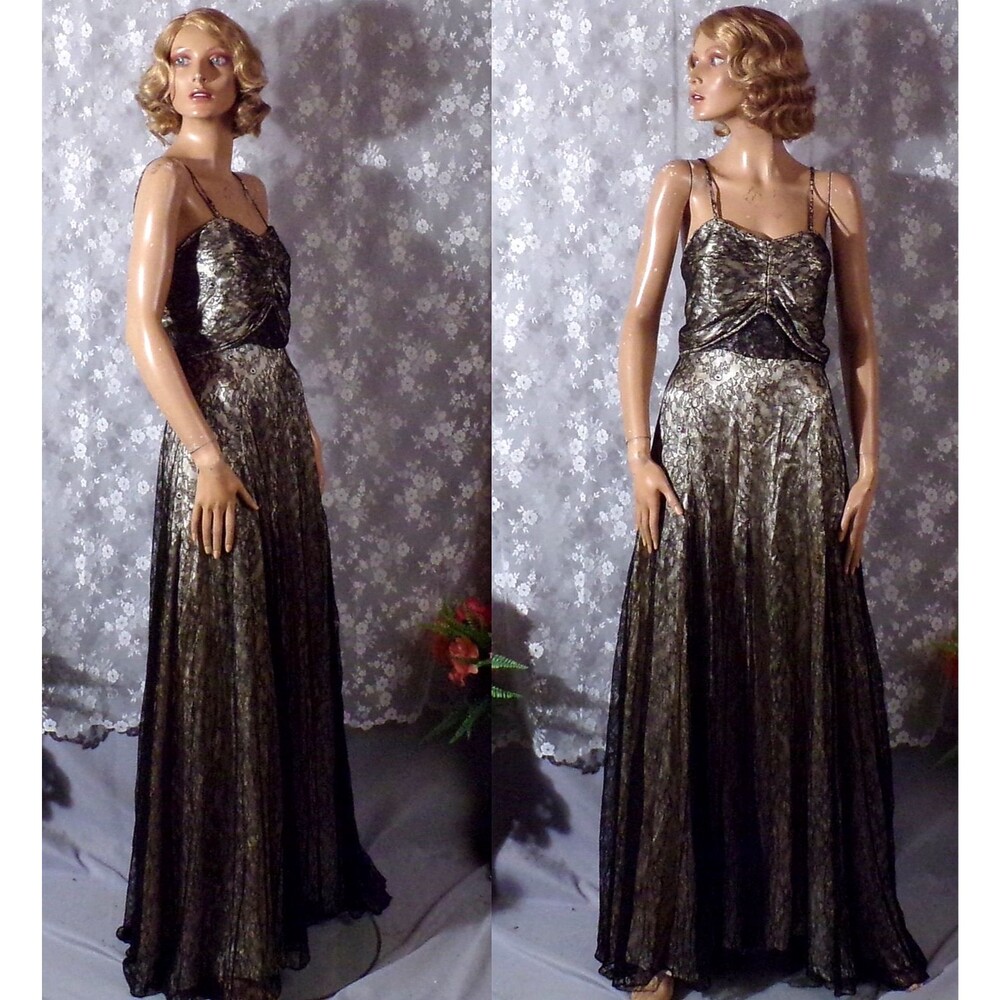 Vintage 1930s Black Lace Evening Gown Size Medium Bias Cut Goth Wedding Dress